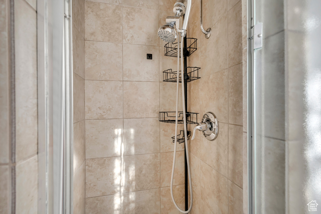 Photo 19 for MLS #2106355 at 5476 S 3350 West