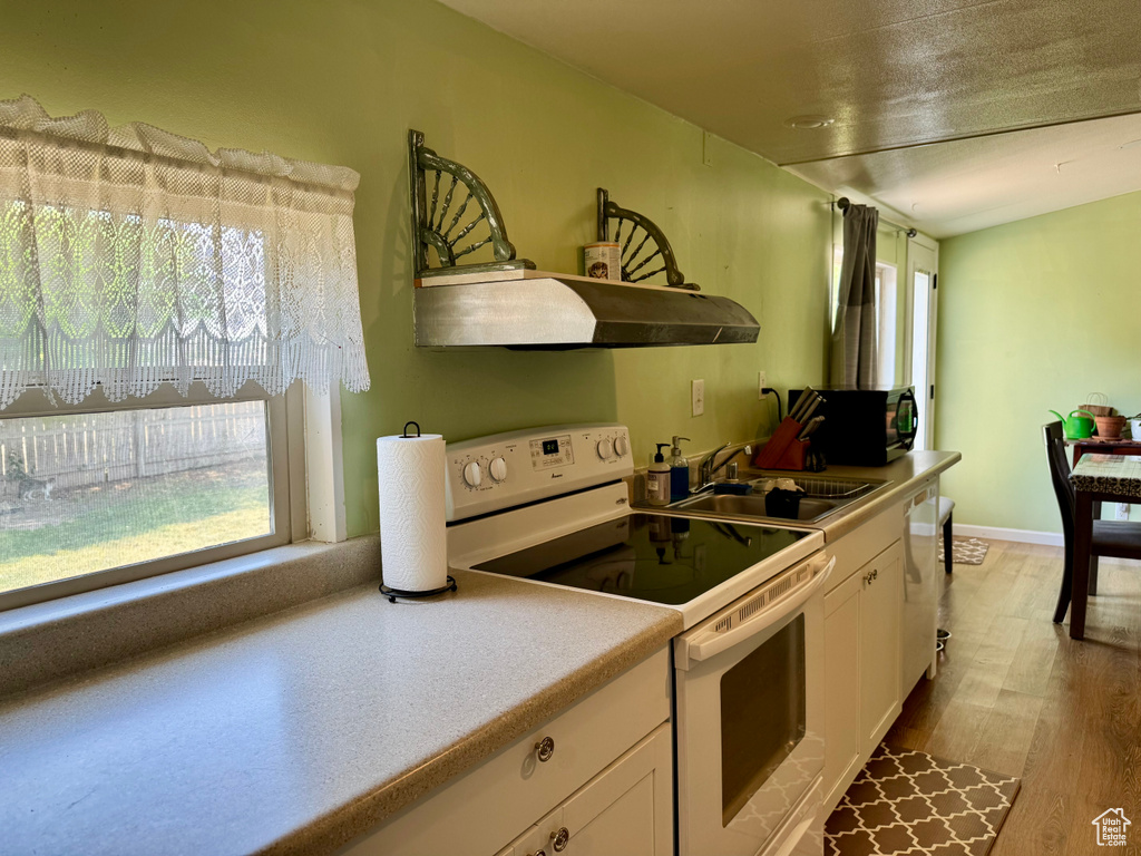Photo 6 for MLS #2106367 at 628 E Sunset