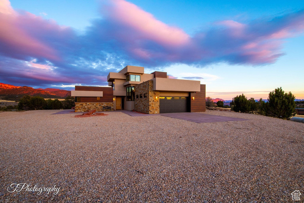Photo 5 for MLS #2106392 at 4907 N Mesa Rd