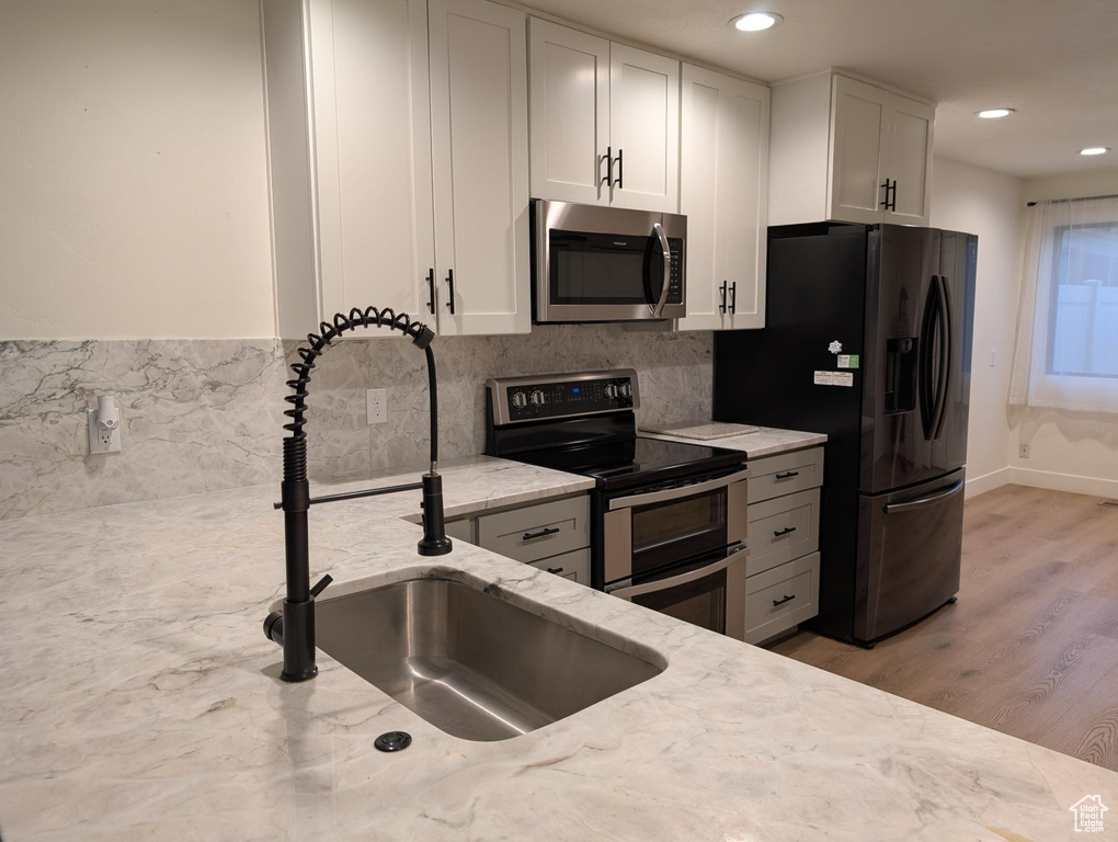 Photo 2 for MLS #2106394 at 1575 E 6430 South
