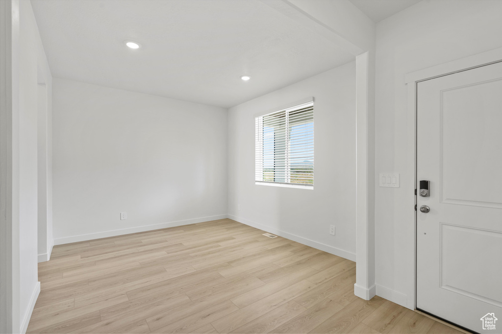 Photo 8 for MLS #2106401 at 953 N 200 East #30