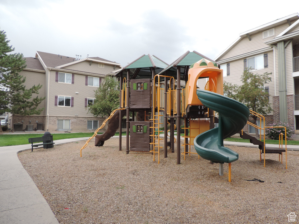 8198 N CEDAR SPRINGS RD #APT 5 Eagle Mountain, UT 84005