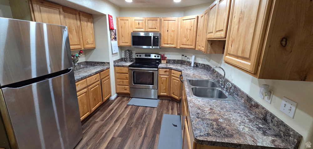 8198 N CEDAR SPRINGS RD #APT 5 Eagle Mountain, UT 84005