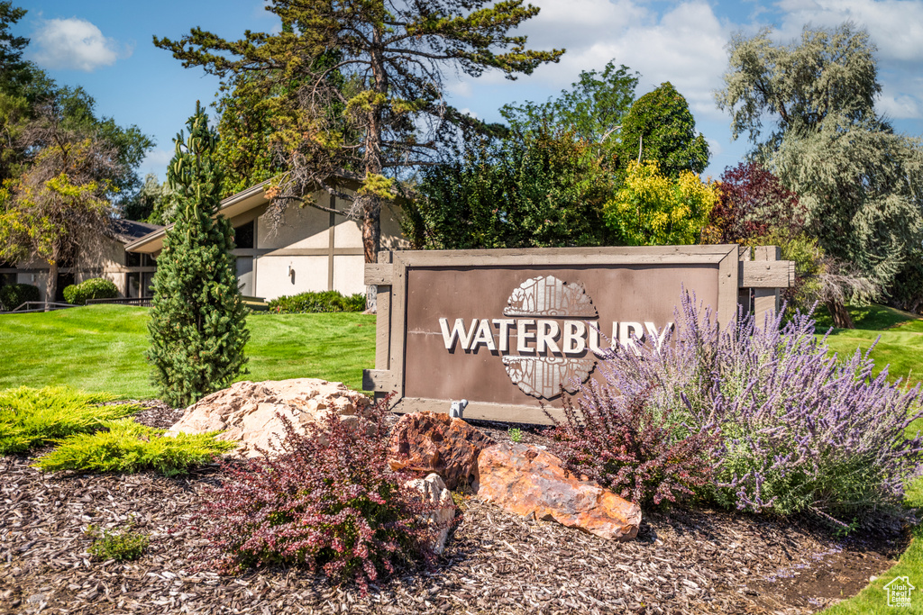 Photo 2 for MLS #2106418 at 5680 S 1560 East