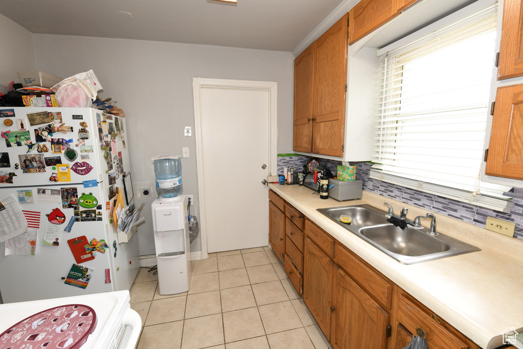 Photo 10 for MLS #2106424 at 2764 Fowler Ave