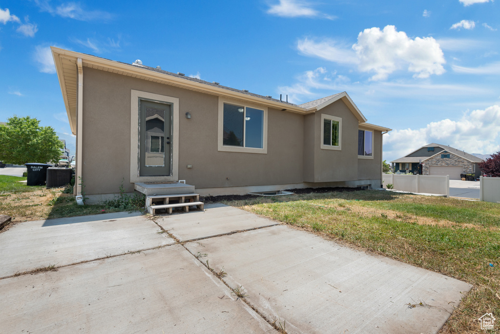301 E SALEM CIR Salem, UT 84653