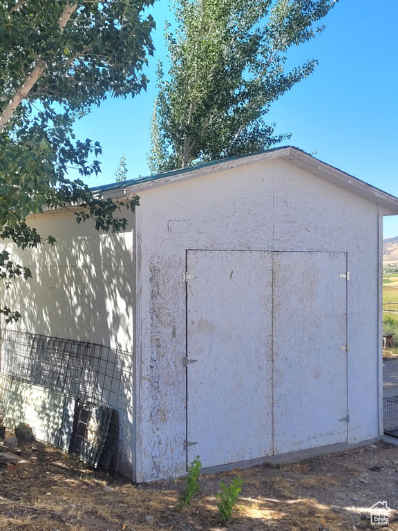 2289 W 2800 S Weston, ID 83286