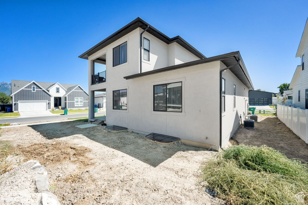 Photo 7 for MLS #2106446 at 1612 W Maple Brook Ln #27