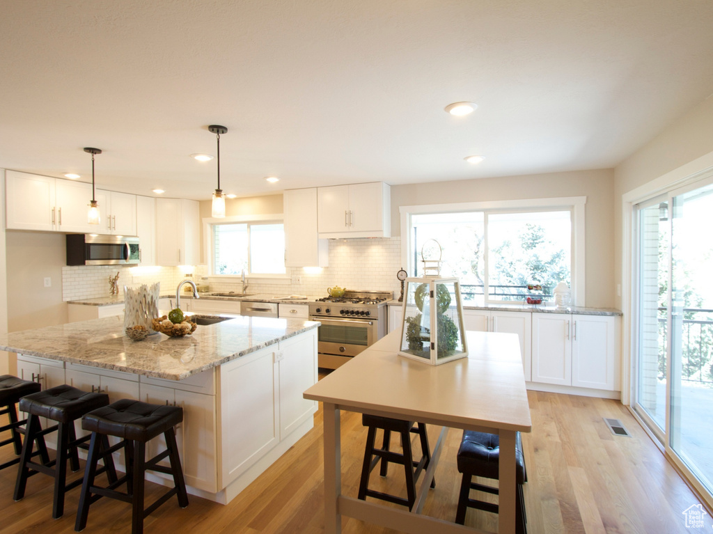 1365 E OAKMONT LN Fruit Heights, UT 84037