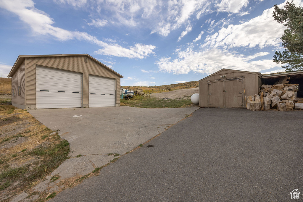 Photo 10 for MLS #2106455 at 15600 N Beaver Dam Rd