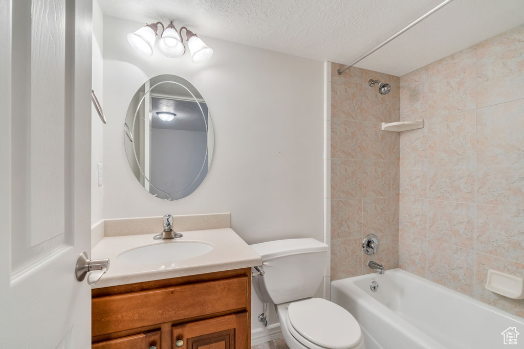 Photo 23 for MLS #2106456 at 2241 N 525 East