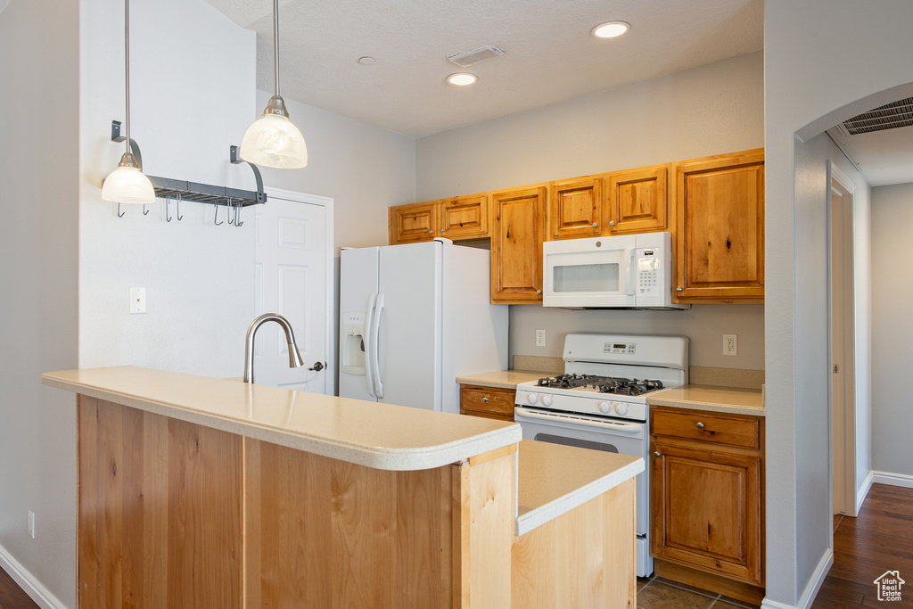 Photo 8 for MLS #2106458 at 1068 S Canyon Meadow Dr #6