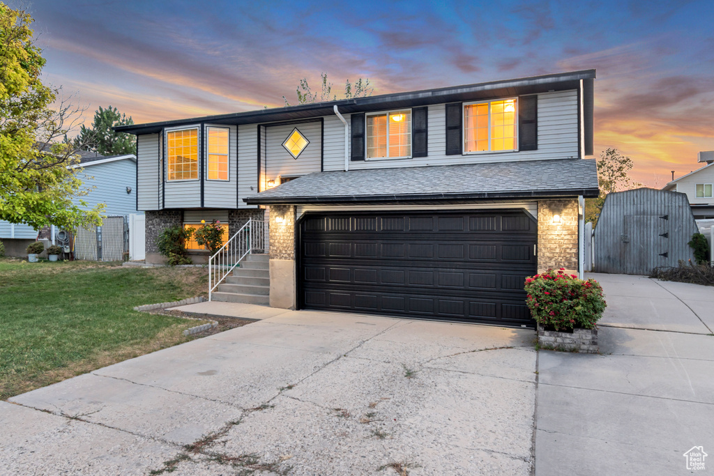 6934 S SPARROWTAIL RD West Jordan, UT 84081