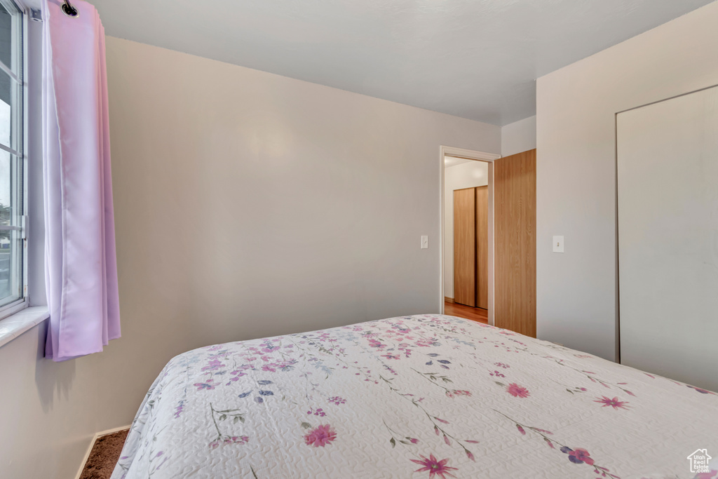 6934 S SPARROWTAIL RD West Jordan, UT 84081
