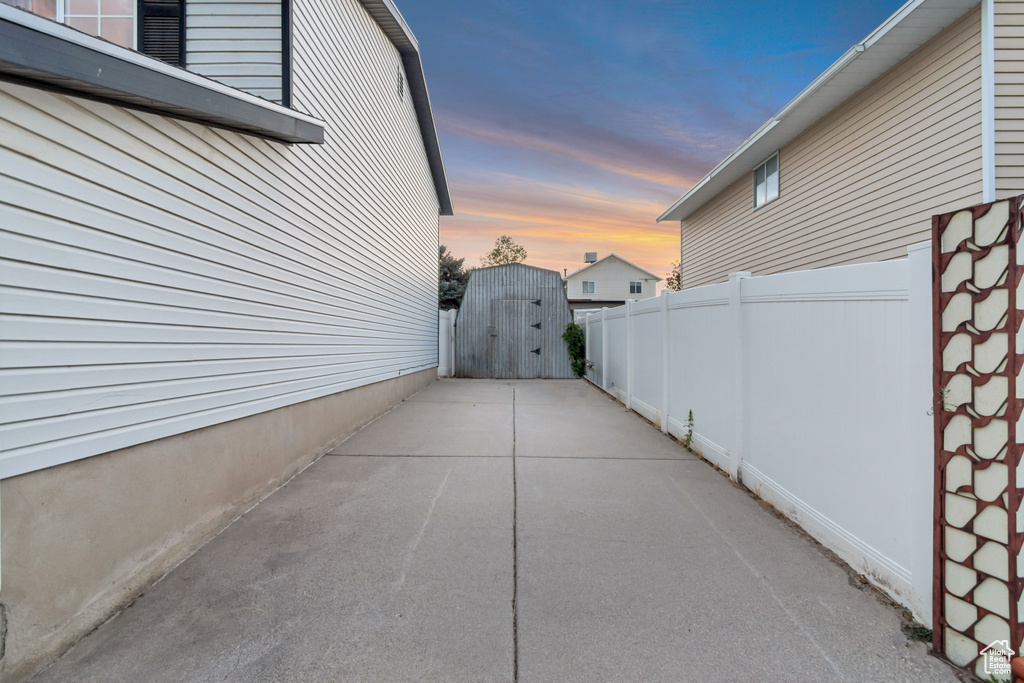 6934 S SPARROWTAIL RD West Jordan, UT 84081