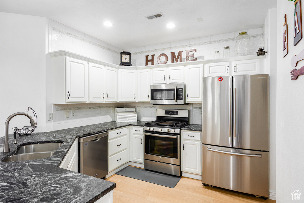 Photo 7 for MLS #2106501 at 1406 W 50 North