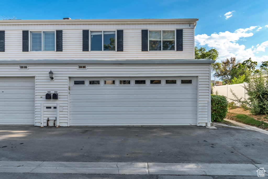 582 E 4010 S Murray, UT 84107