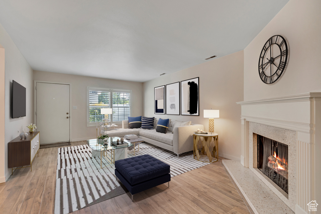 582 E 4010 S Murray, UT 84107