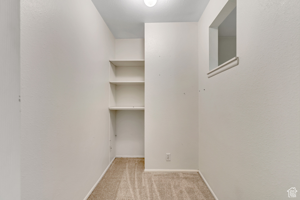 582 E 4010 S Murray, UT 84107