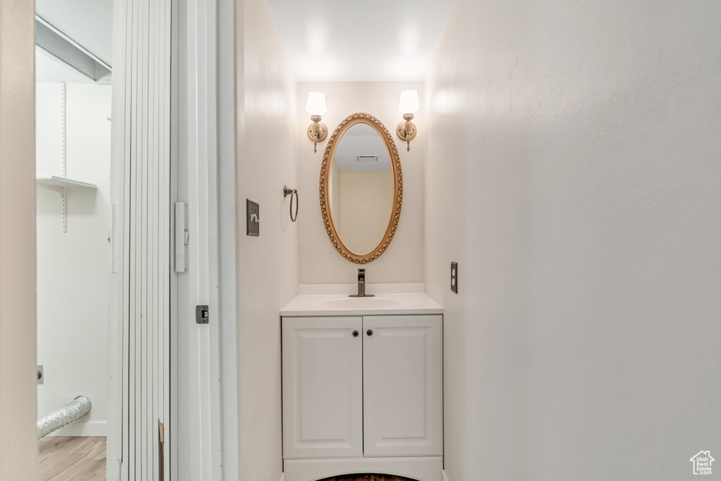 582 E 4010 S Murray, UT 84107