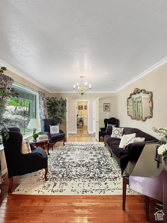 Photo 10 for MLS #2106504 at 130 E Mountain Vale Way