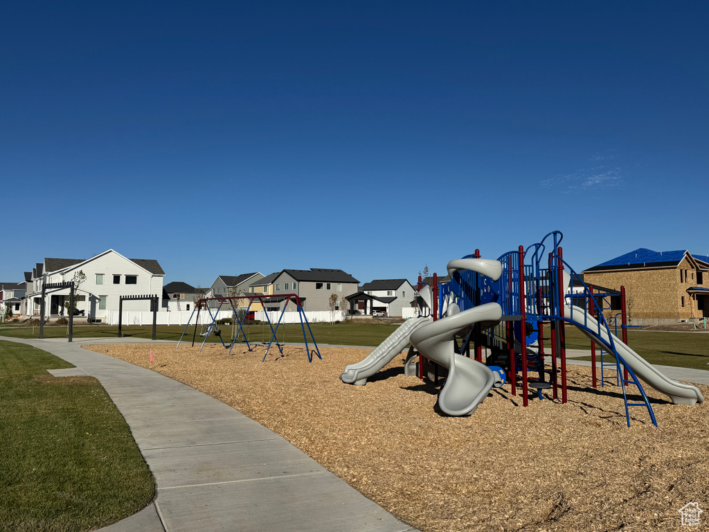 Photo 4 for MLS #2106524 at 2787 W 2775 North #127