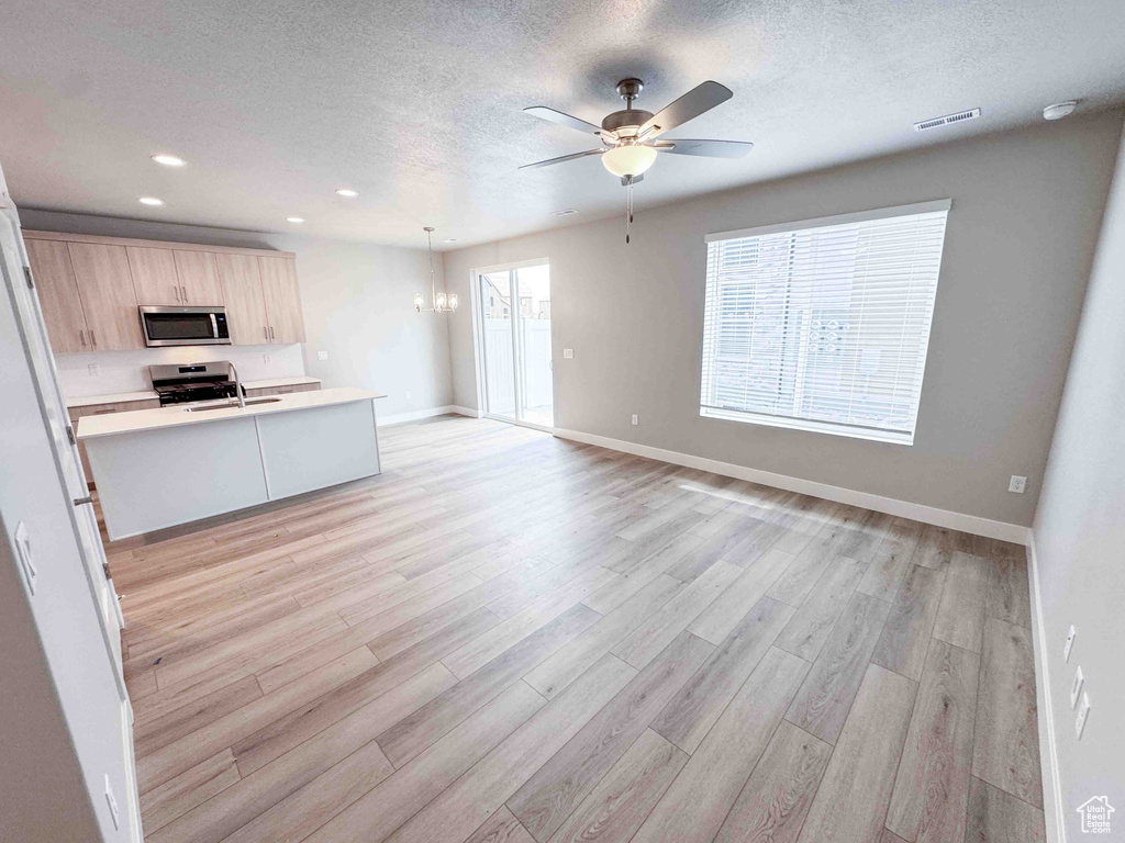 Photo 8 for MLS #2106524 at 2787 W 2775 North #127