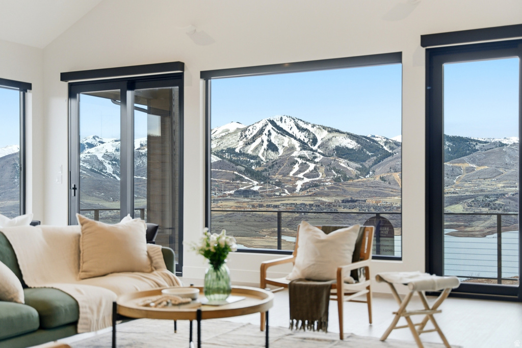 10640 N REFLECTION RDG #R6 Hideout, UT 84036