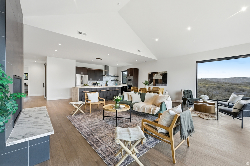 10640 N REFLECTION RDG #R6 Hideout, UT 84036