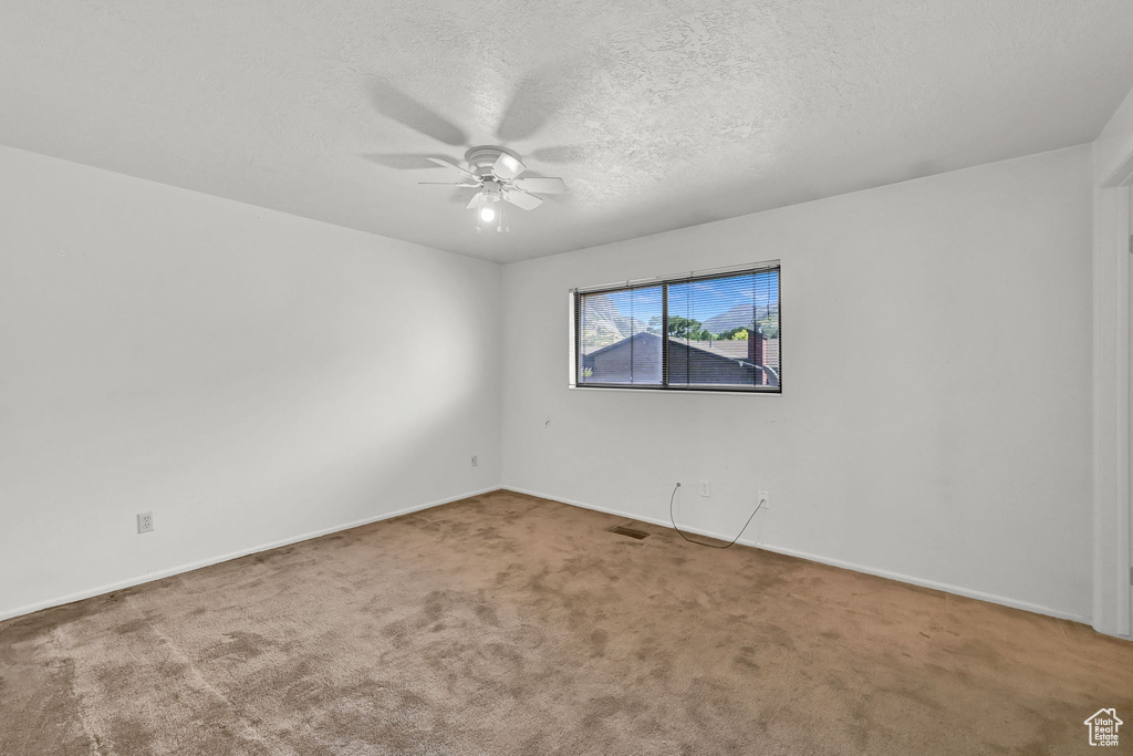 1987 S 1300 E #27 Ogden, UT 84401