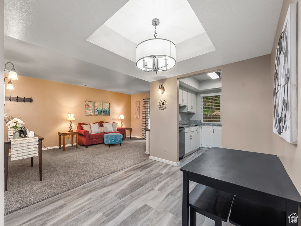 Photo 8 for MLS #2106537 at 288 E Peach Ln