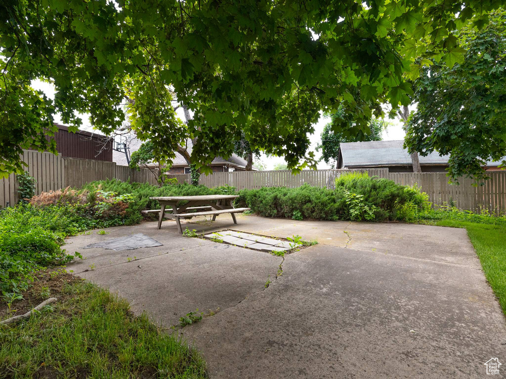 Photo 18 for MLS #2106537 at 288 E Peach Ln