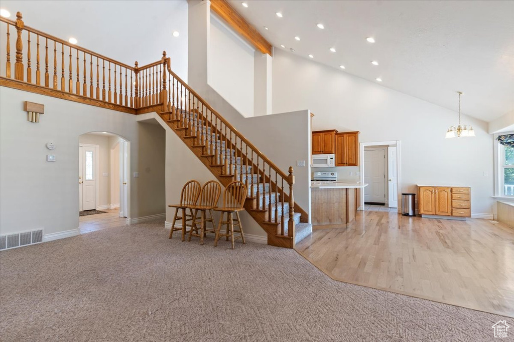 Photo 4 for MLS #2106542 at 370 S State St
