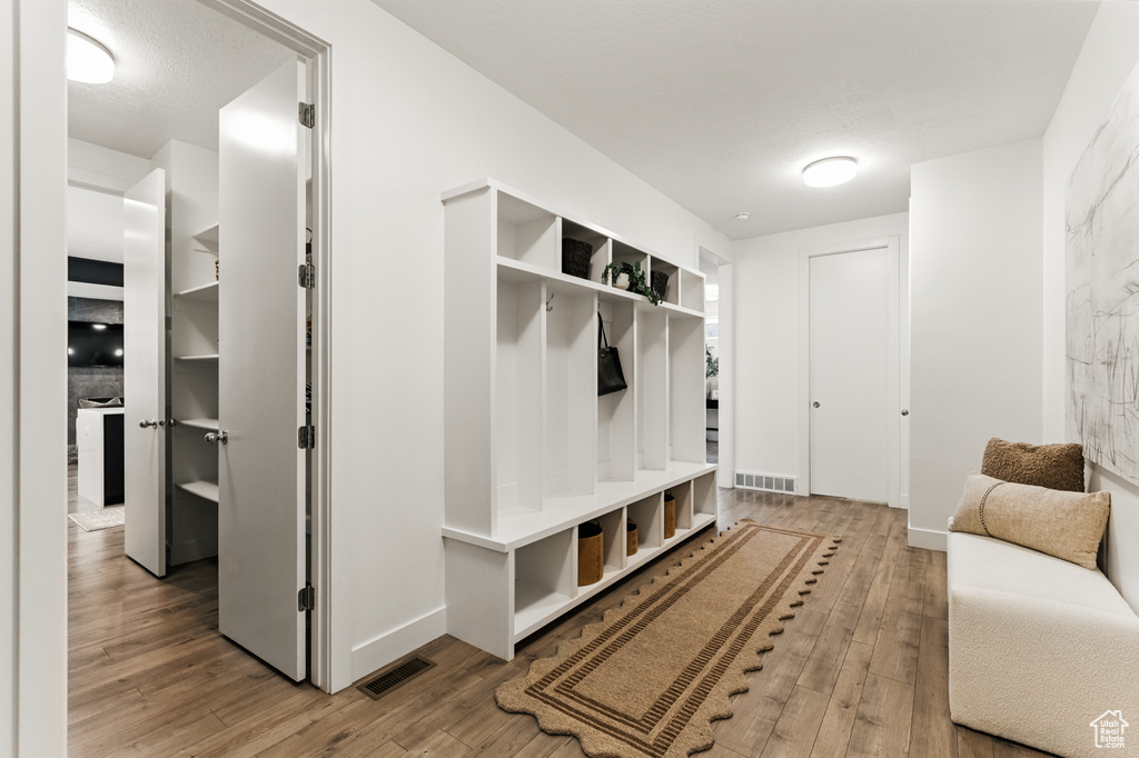 Photo 16 for MLS #2106548 at 1945 E Nunley Cir #2