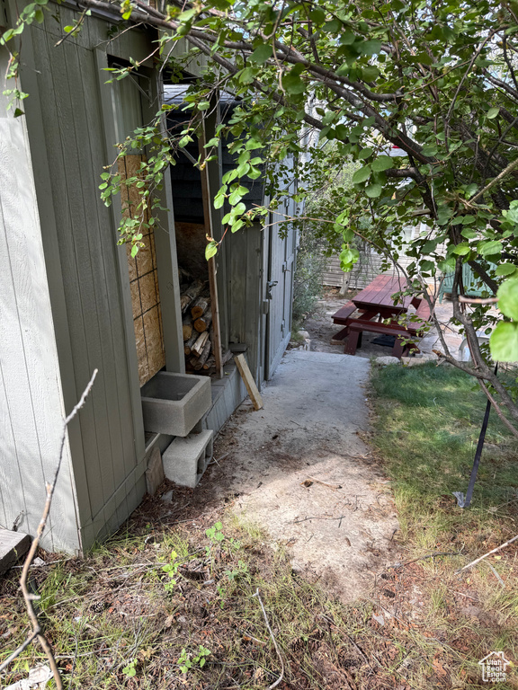 Photo 36 for MLS #2106550 at 1001 Juniper Cir