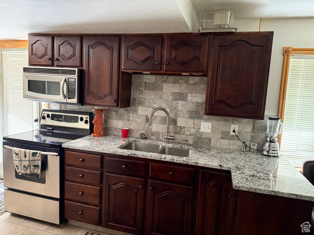 Photo 2 for MLS #2106550 at 1001 Juniper Cir