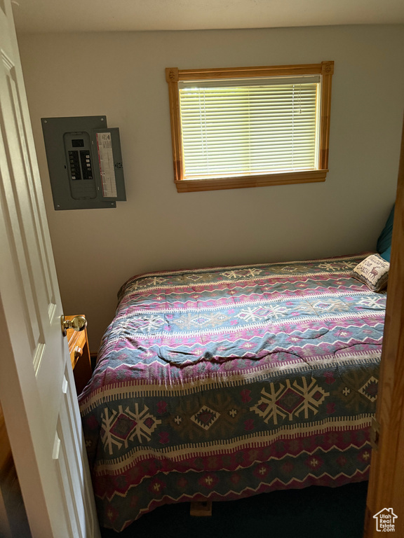 Photo 8 for MLS #2106550 at 1001 Juniper Cir