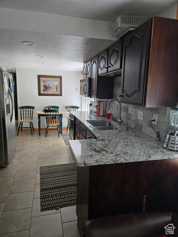 Photo 3 for MLS #2106550 at 1001 Juniper Cir