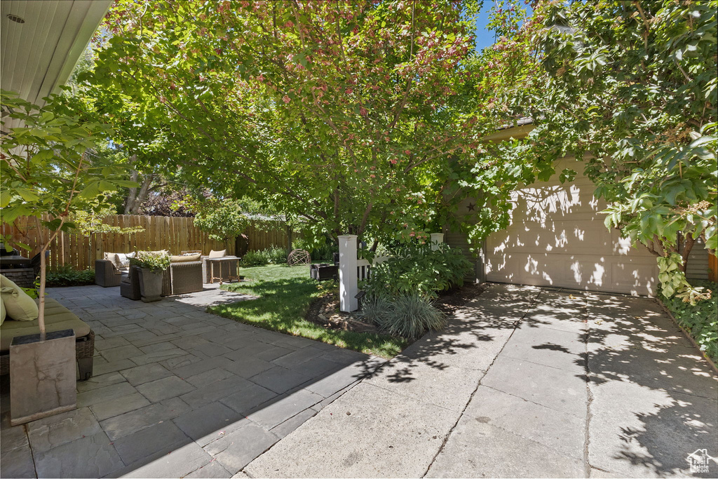 1061 YALE AVE Salt Lake City, UT 84105