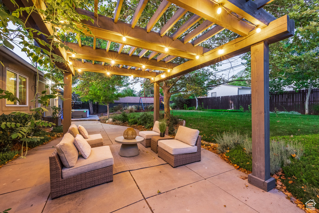 2157 S DALLIN ST Salt Lake City, UT 84109
