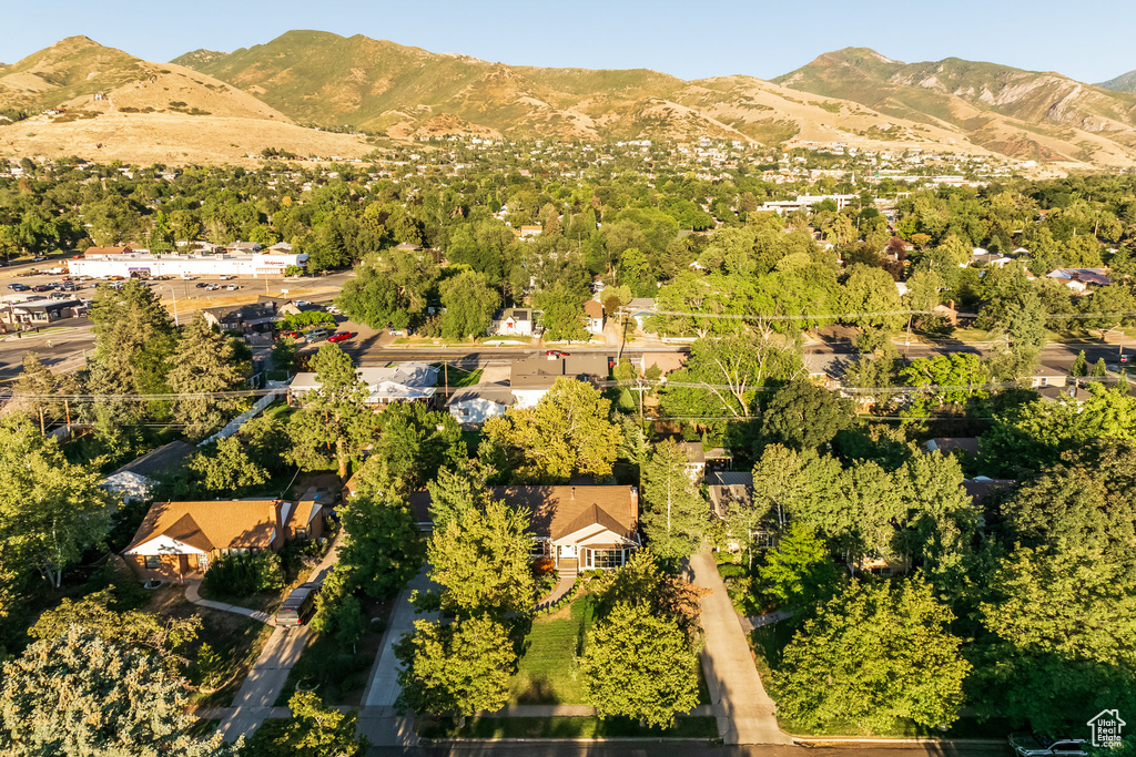2157 S DALLIN ST Salt Lake City, UT 84109
