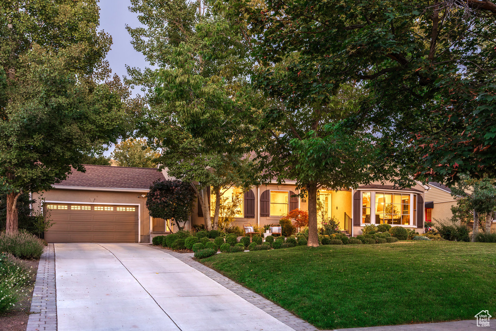 2157 S DALLIN ST Salt Lake City, UT 84109