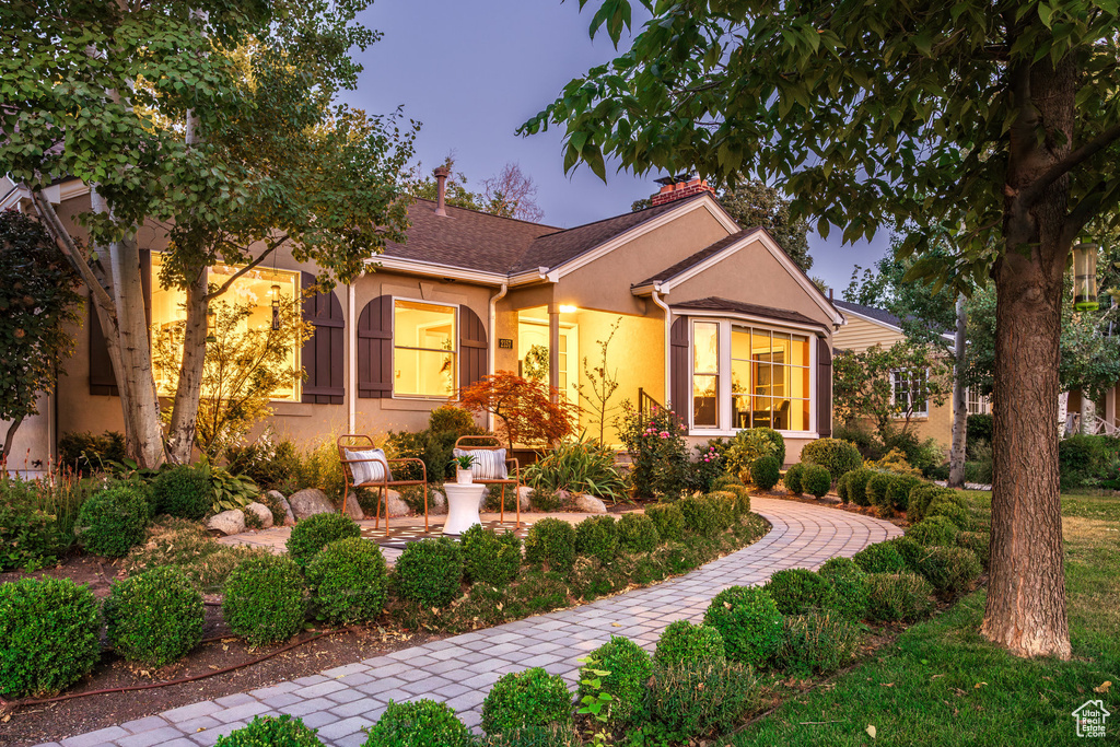 2157 S DALLIN ST Salt Lake City, UT 84109