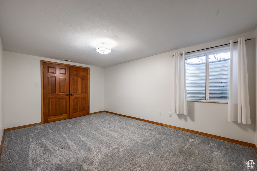 2157 S DALLIN ST Salt Lake City, UT 84109