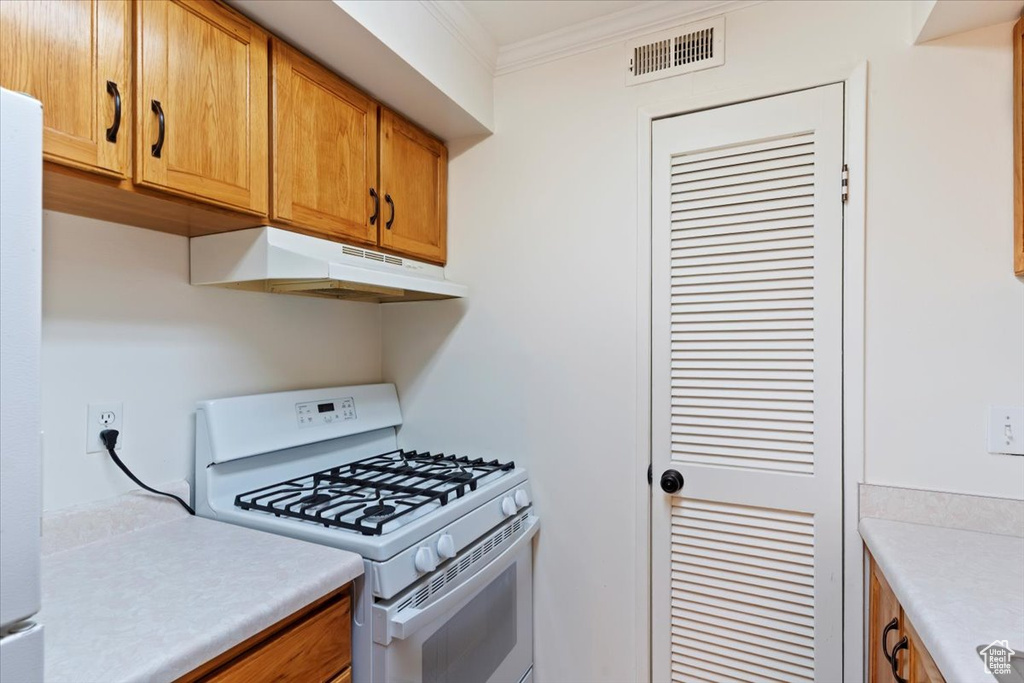 88 W 50 S #C-2 Centerville, UT 84014
