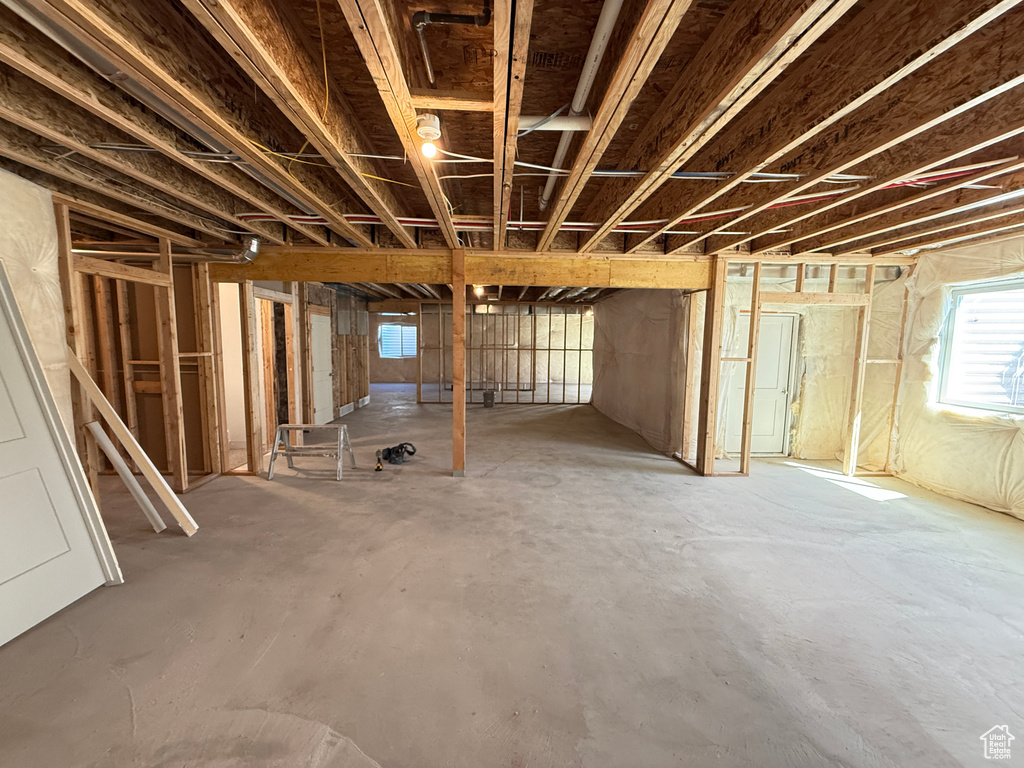 6372 S SUZANNE ST #121 South Weber, UT 84405