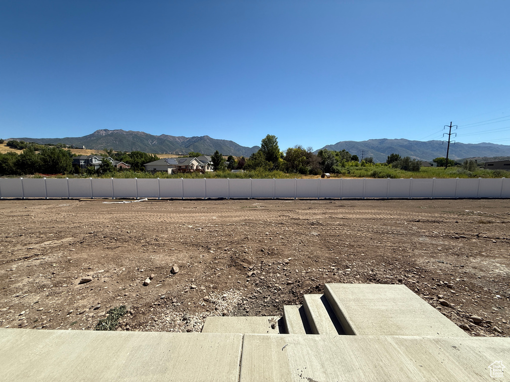 6372 S SUZANNE ST #121 South Weber, UT 84405