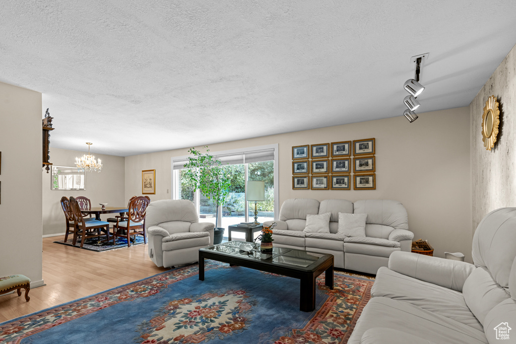Photo 7 for MLS #2106578 at 1399 E Millbrook Way