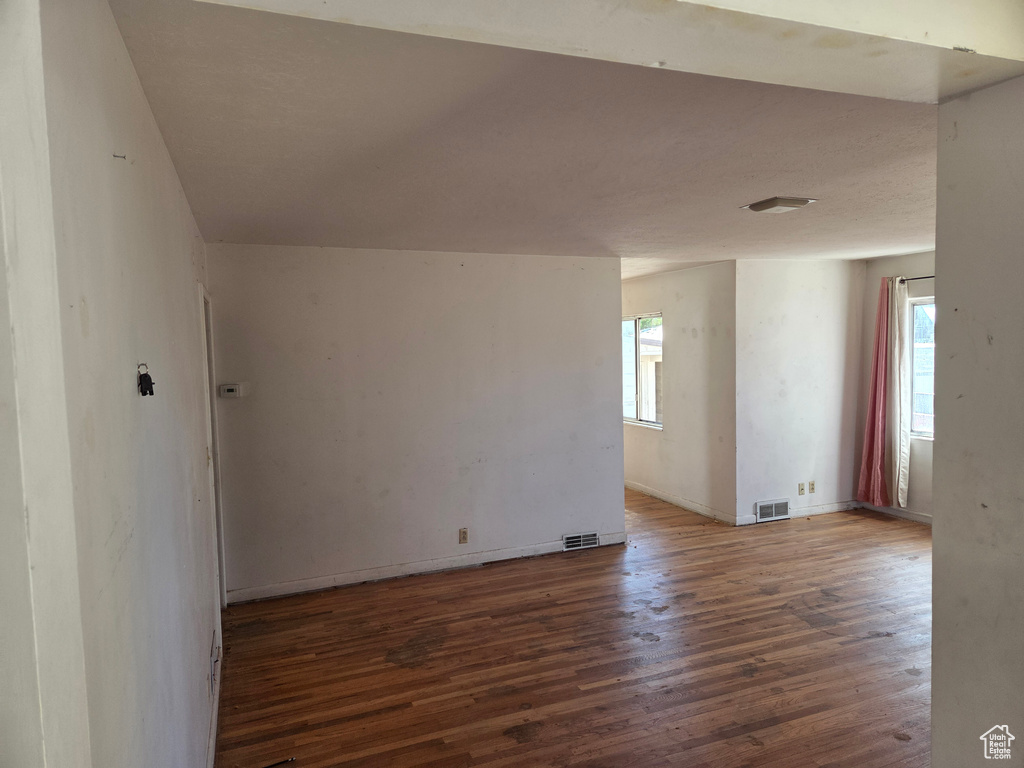 5256 S 2000 W Roy, UT 84067