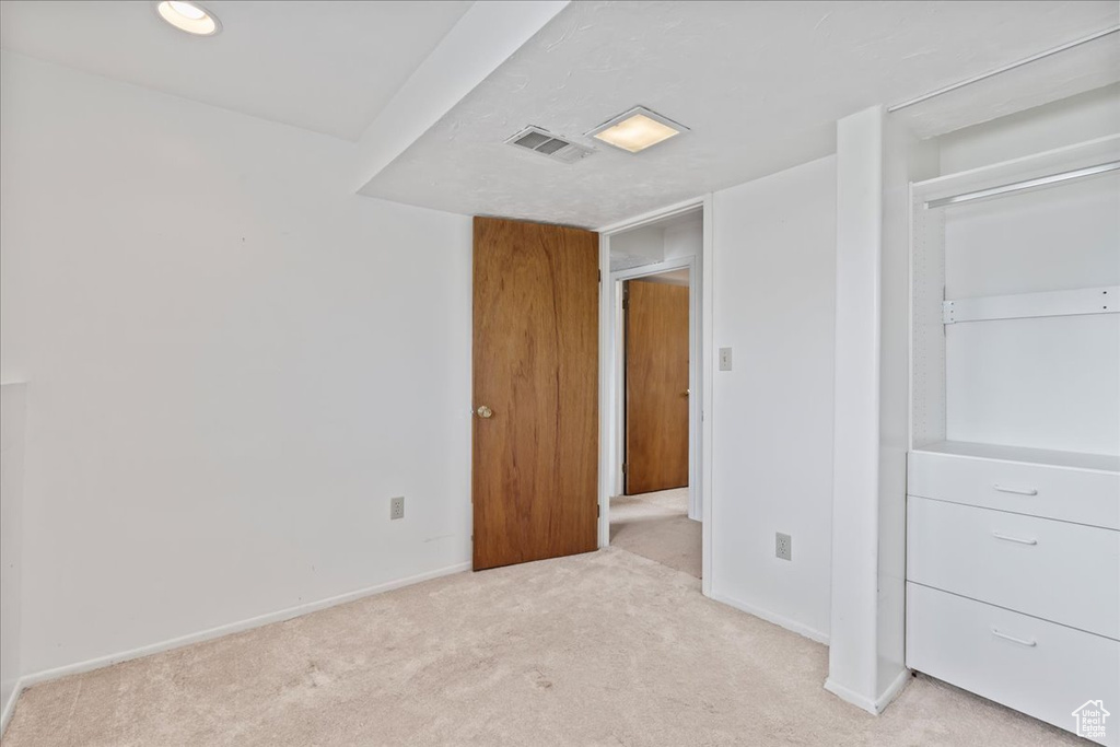 6629 S GEORGIA DR West Jordan, UT 84084